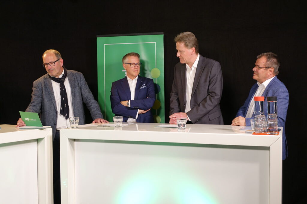 Uwe Berndt, Jürgen Wolpert, Stephan Opel, Bernd Schäfer bei der PK NGnetwork